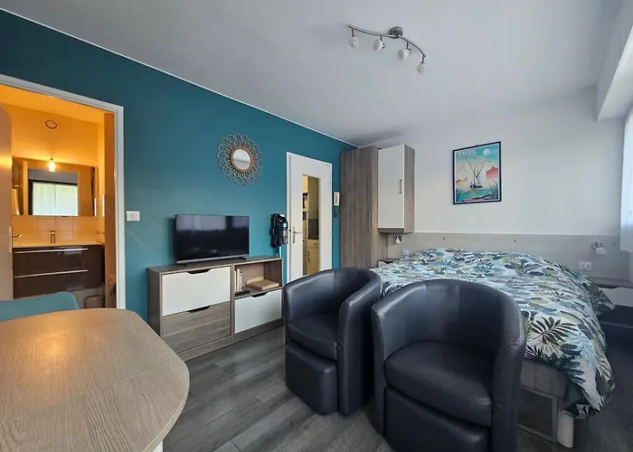 Apartment 2 Etoiles Proche Thermes Avec Parking *